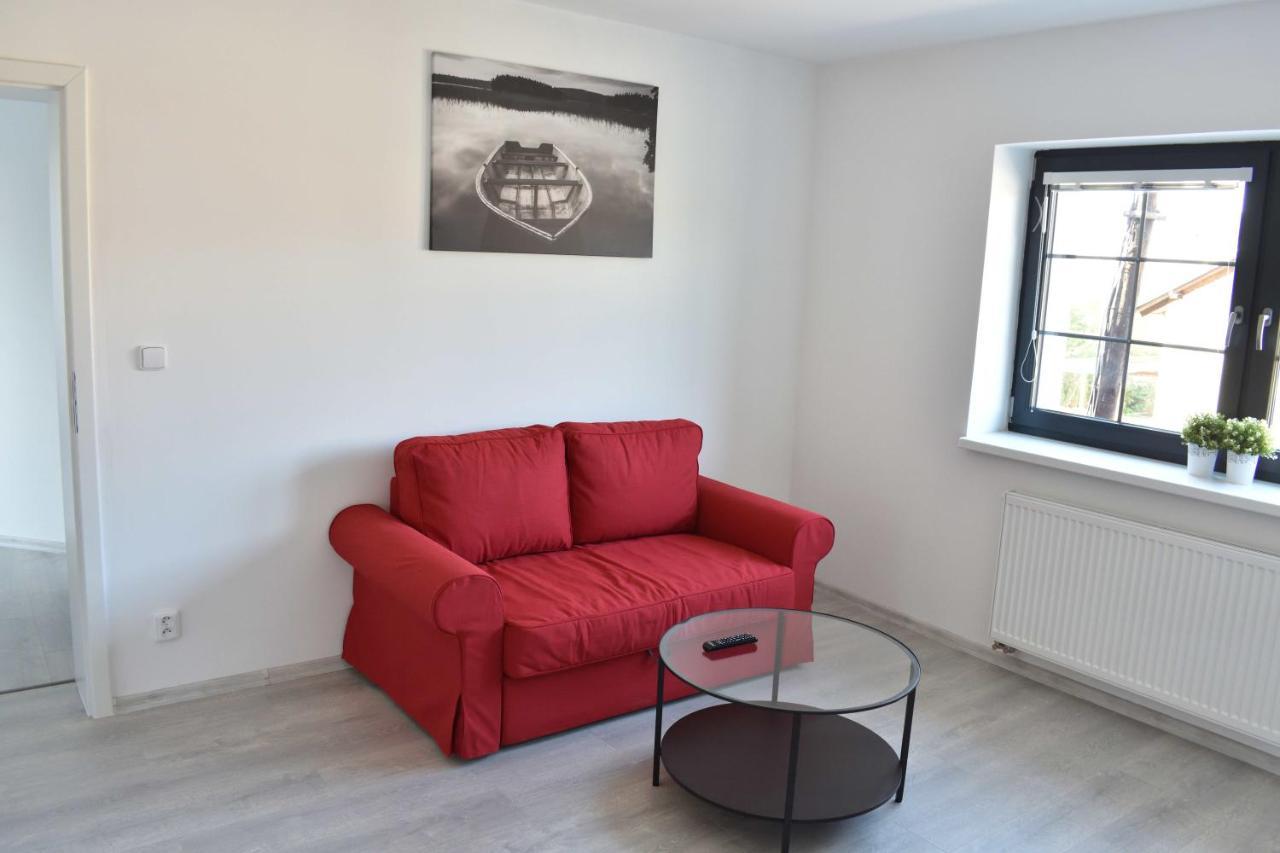 Apartmany U Letiste Pardubice Exterior photo
